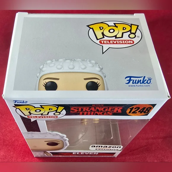 Eleven amazon exclusive funko # 1248 (nib) With pop protector - Picture 4 of 7